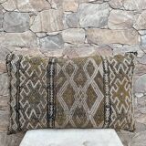 Housse de coussin berbère vintage : coussin marocain en laine, motif Boujad