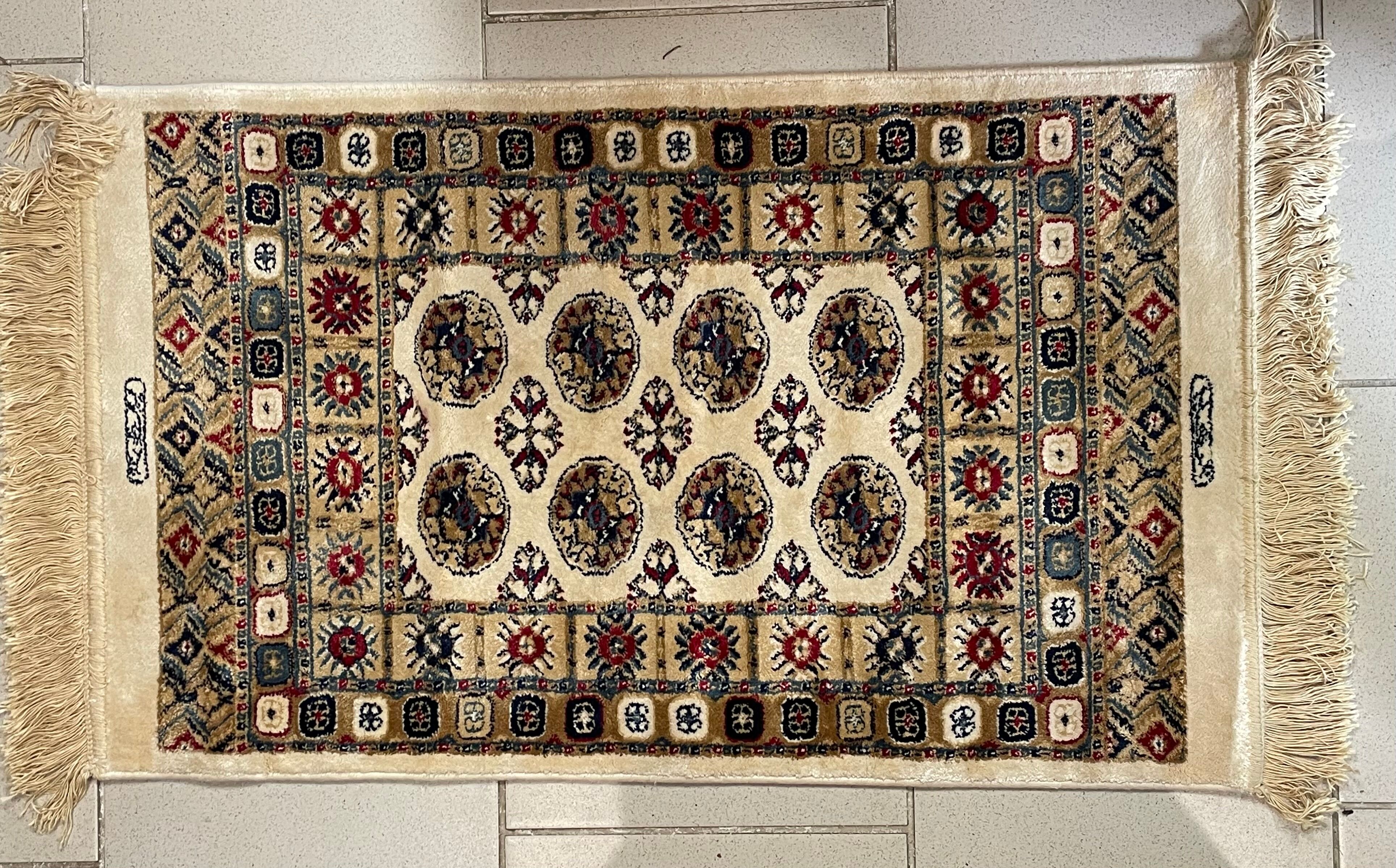 Mechanical turkish carpet yen bukhara 60 x 90 cm
