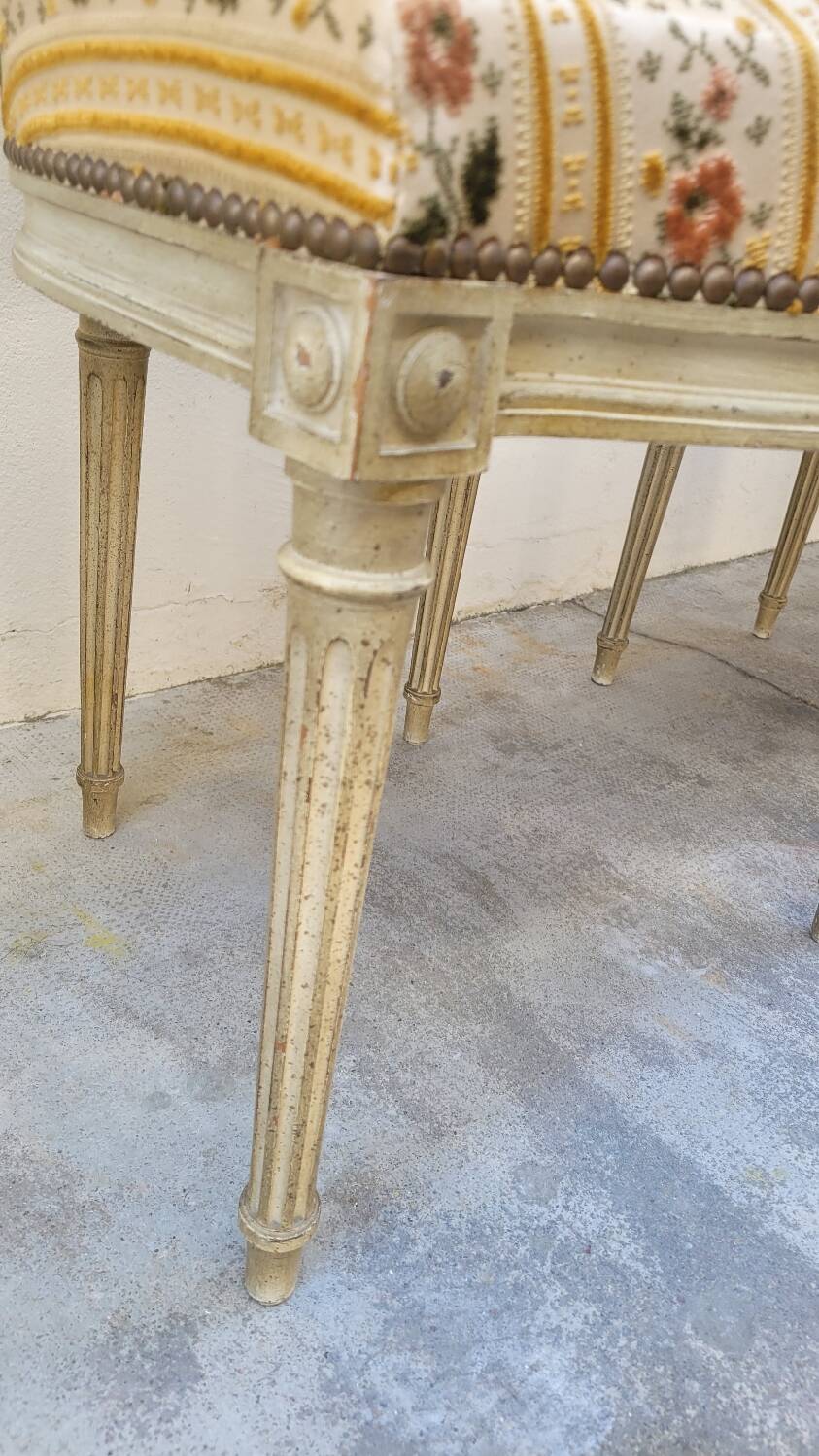 Series of 4 old Louis XVI style chairs