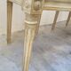 Série de 4 chaises de style Louis XVI ancienne