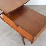 Side table model netty Louis van Teeffelen for modernly 1960