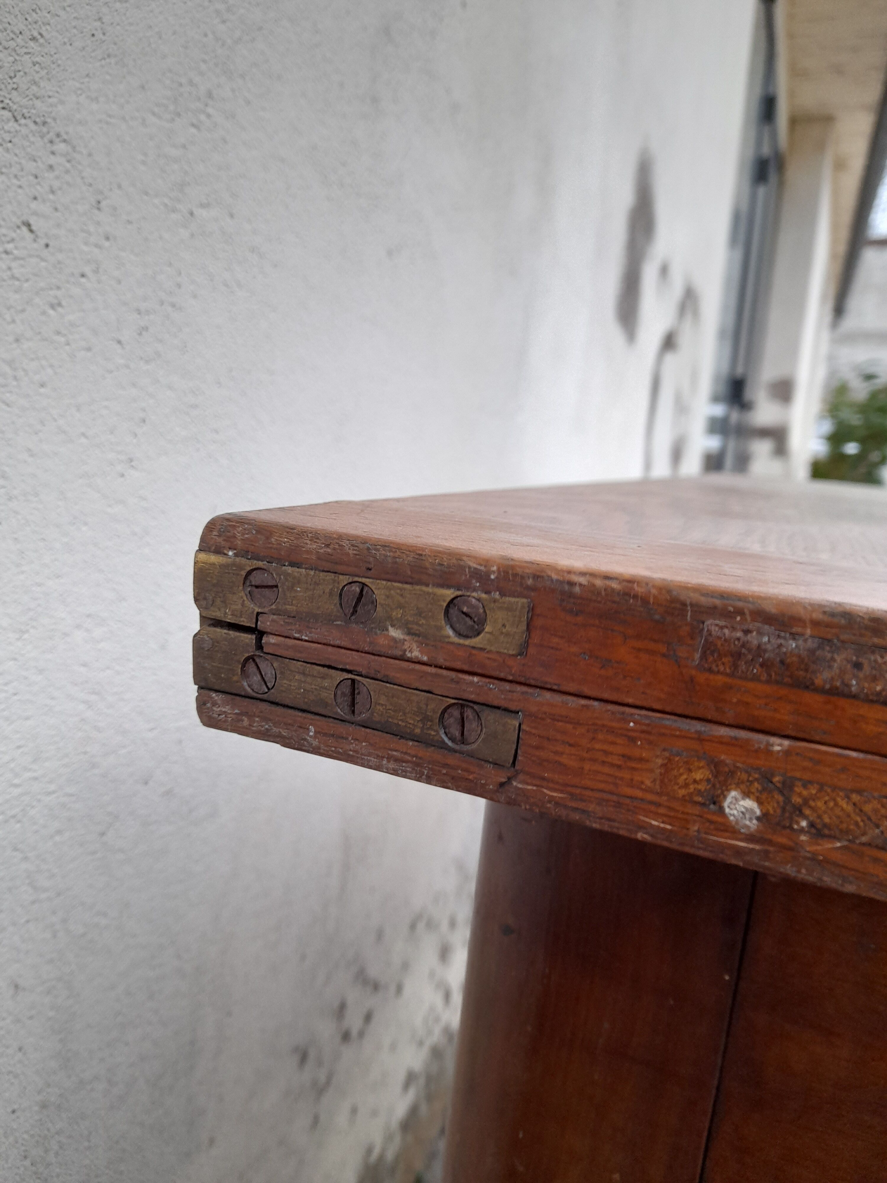 Farm table folding tray called "Wallet" 1900
