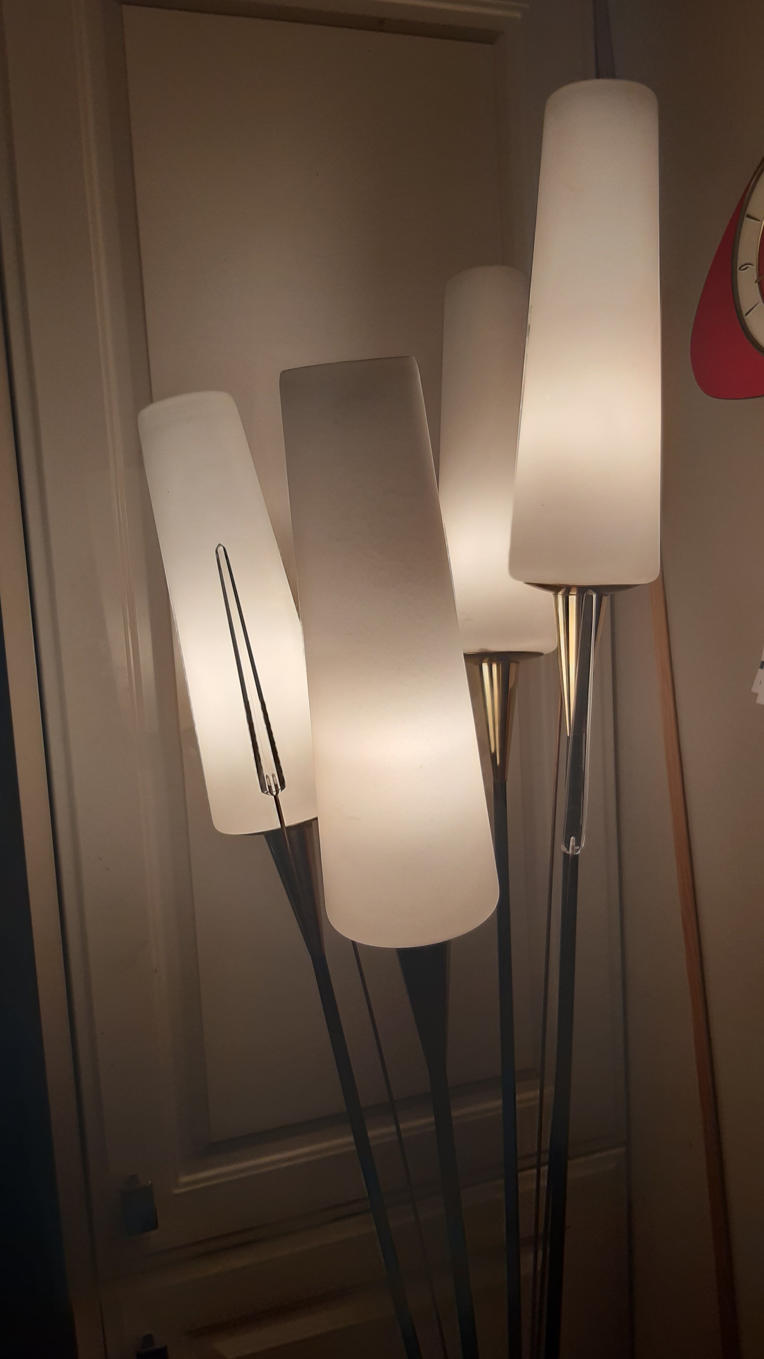 Reed floor lamp for Lunel house