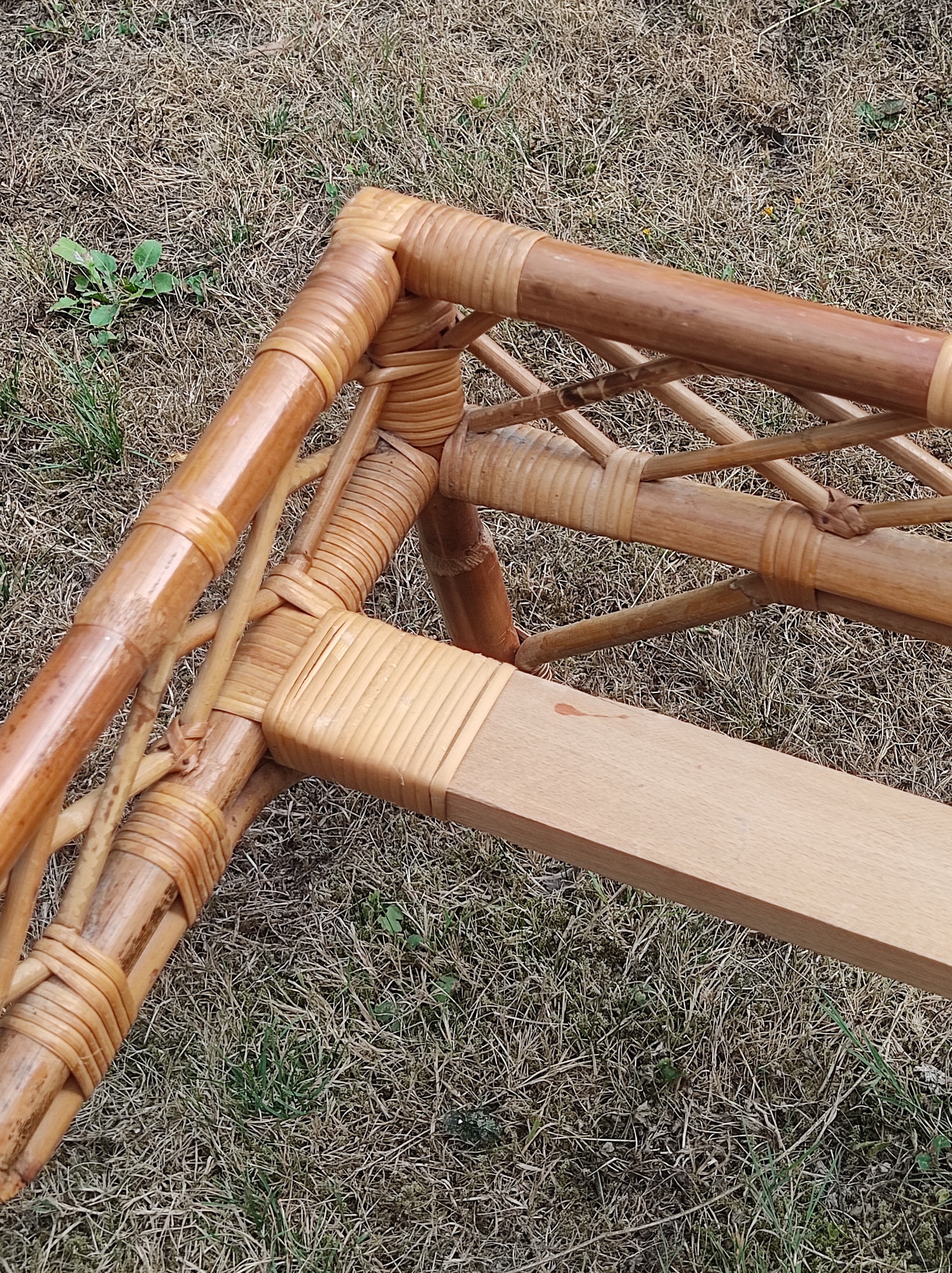 Rattan bed 1 place, 60s