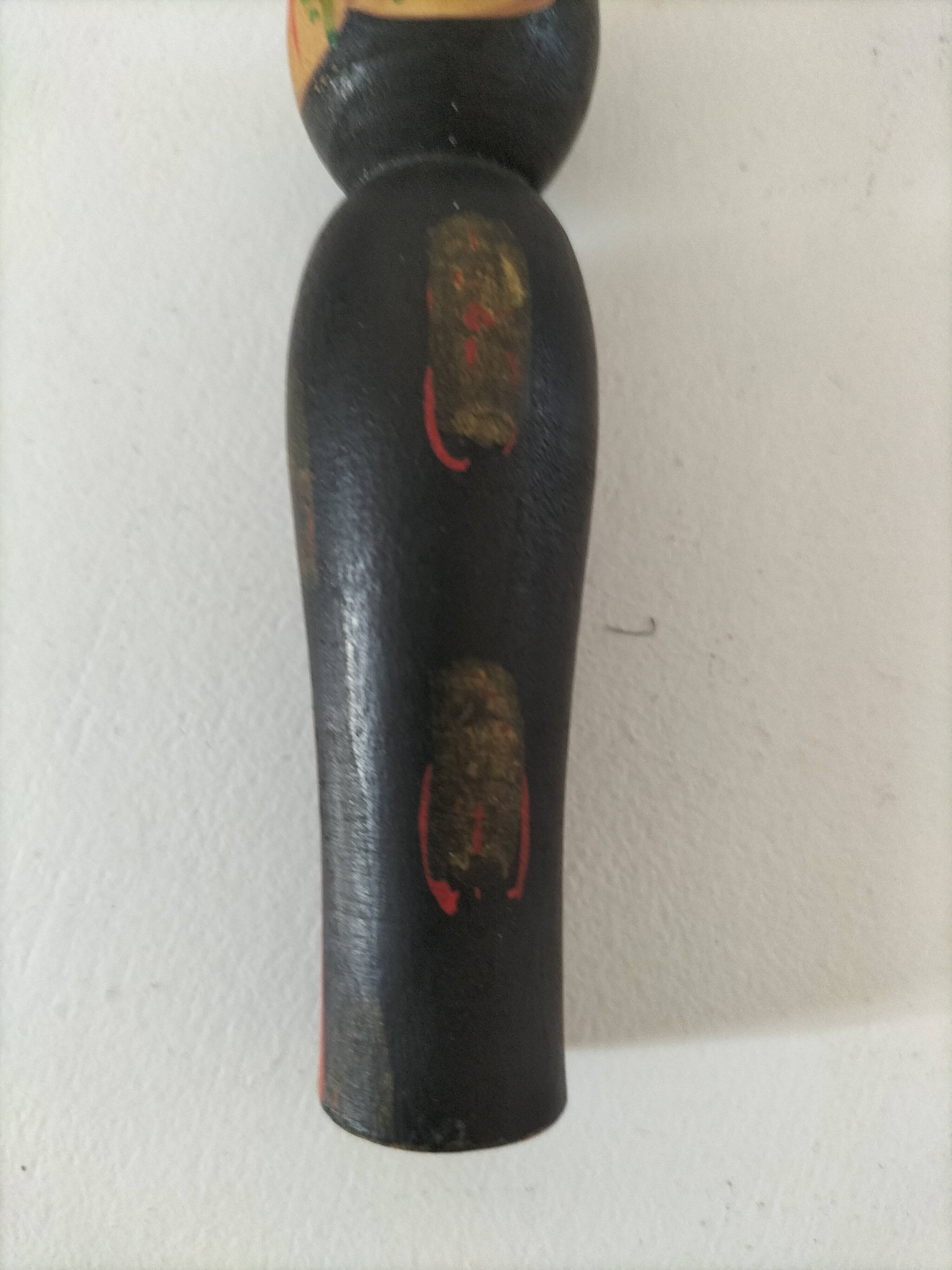 Pair of Japanese Kokeshi dolls - 1950s-1970s