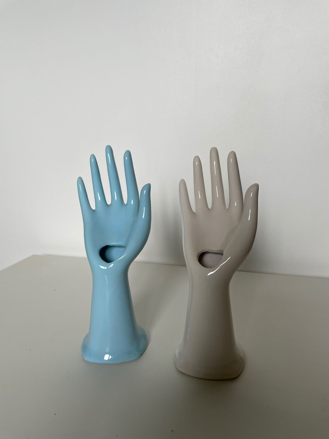 Hand Baguier or Soliflore in Porcelain