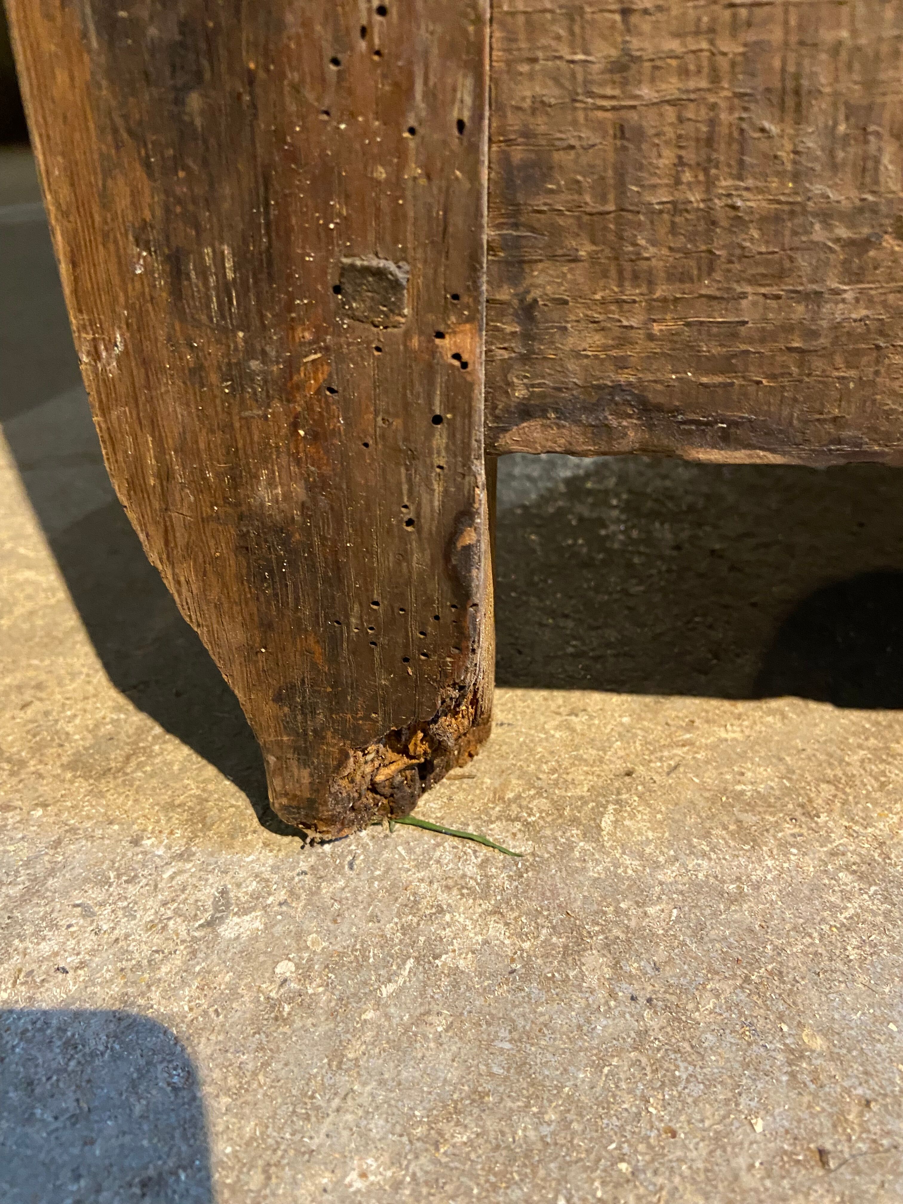 Chest of drawers early nineteenth century in light oak