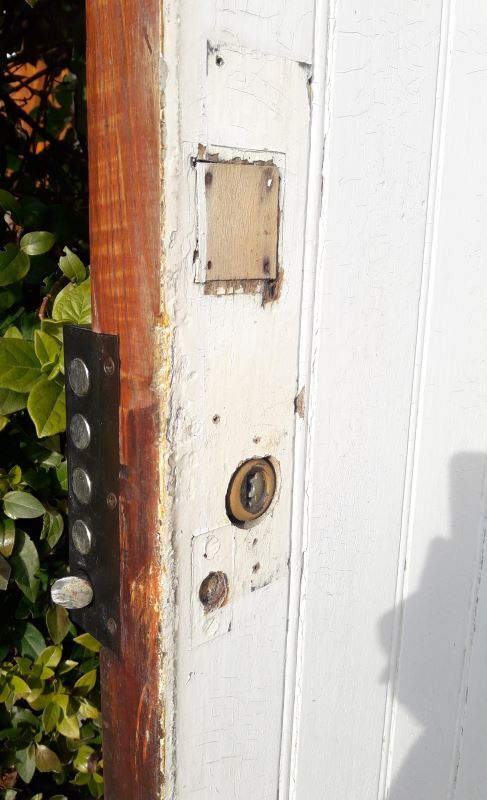 Entrance door 208,7x94 oak multipoint lock