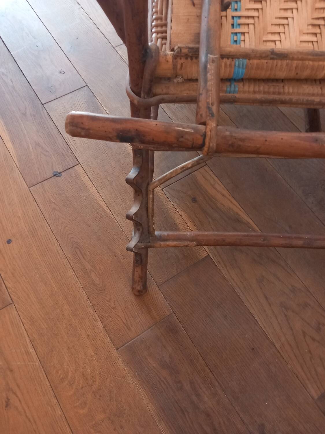 Rattan lounge chair