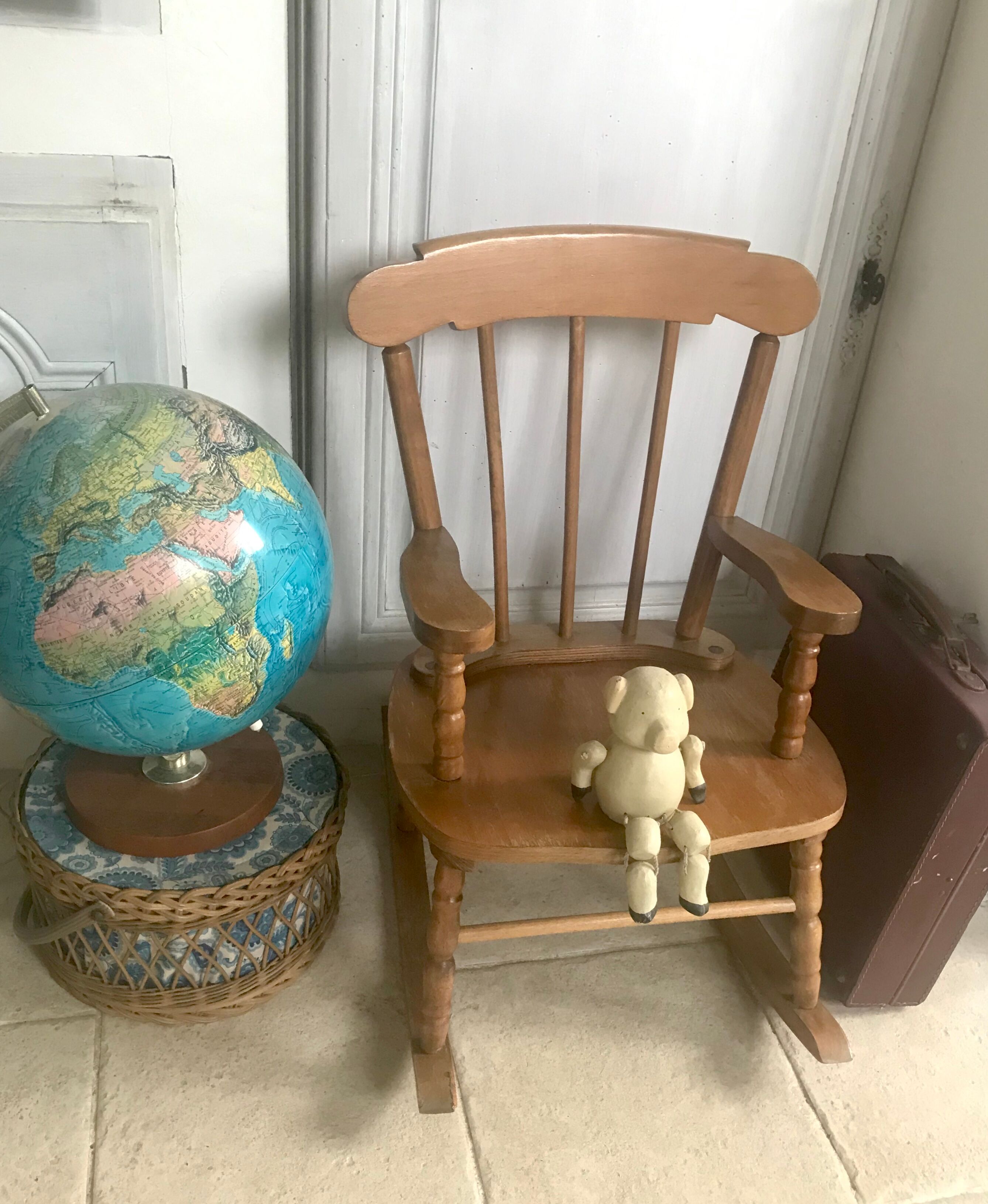 Rocking-chair child in beech