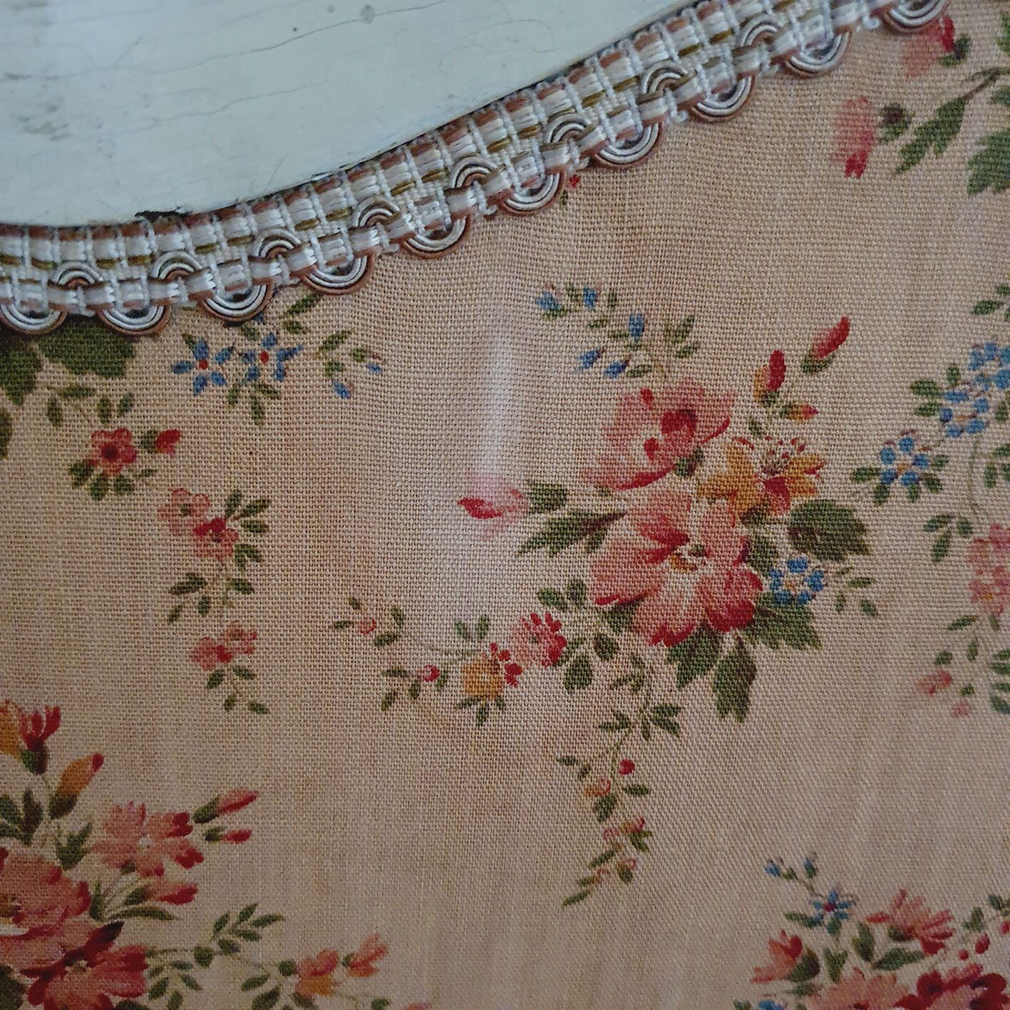 Wood and fabric screen