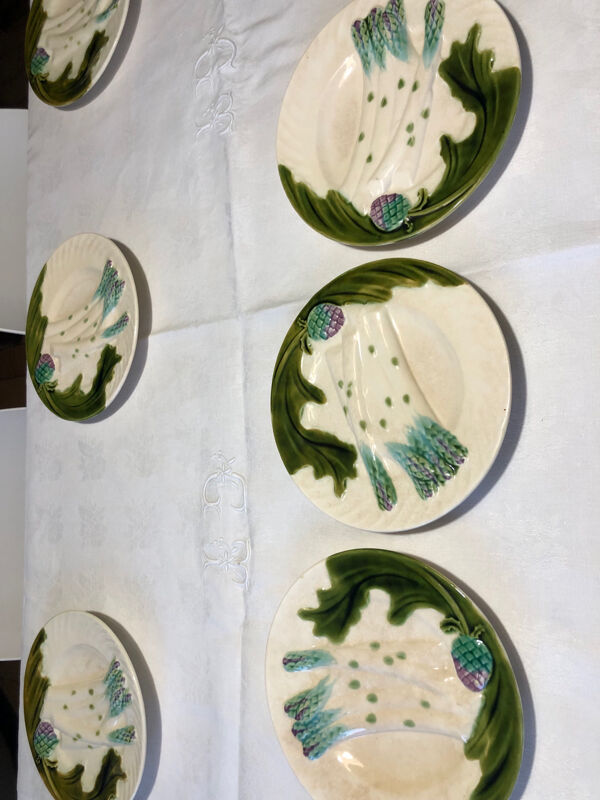 6 assiettes à asperges Salins anciennes