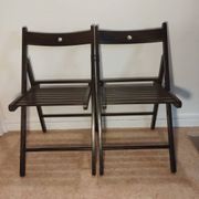 Pair of folding chairs