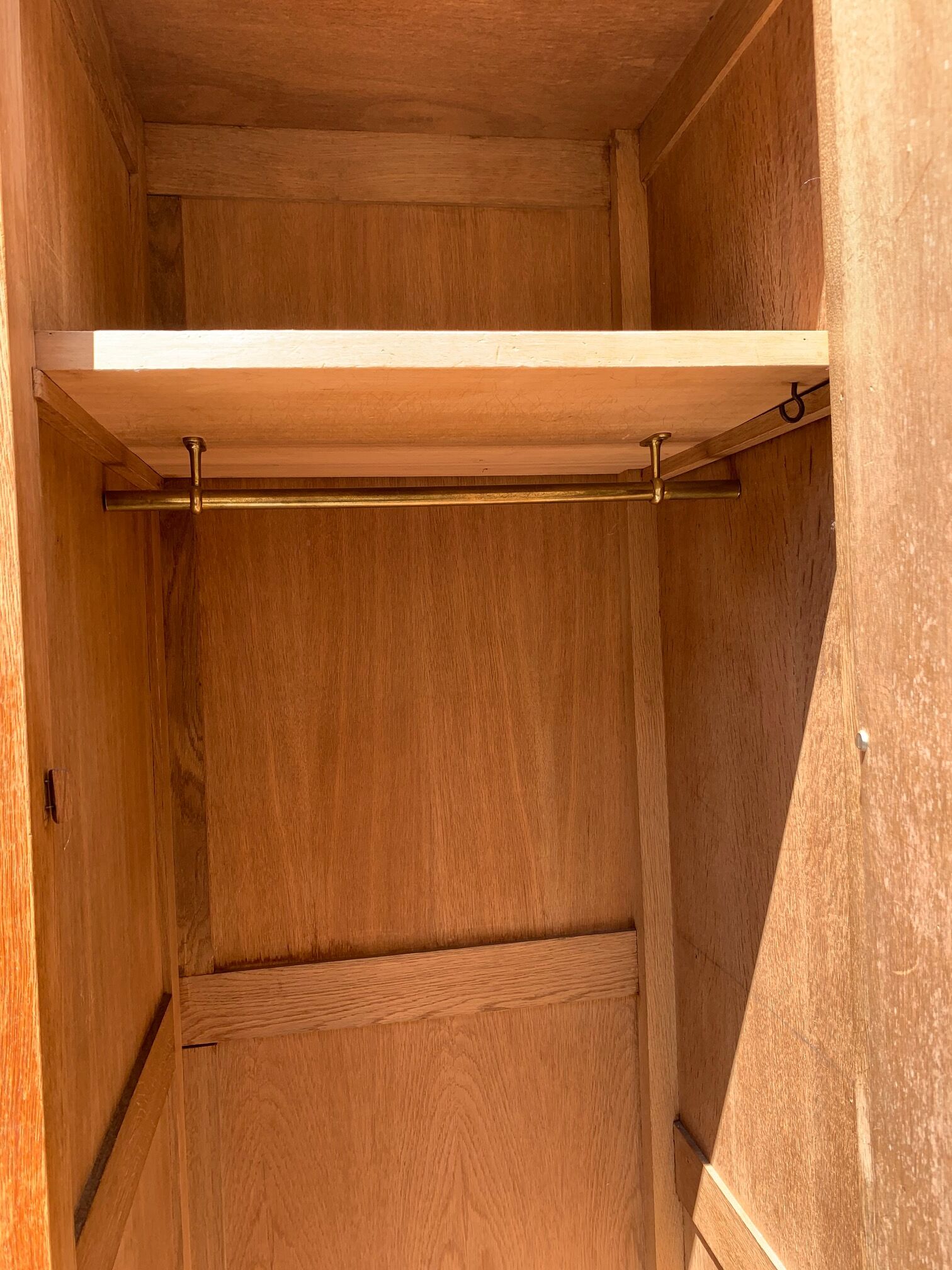 Vintage 70s hospital cabinet