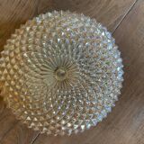 Lot de trois plafonniers en verre art déco