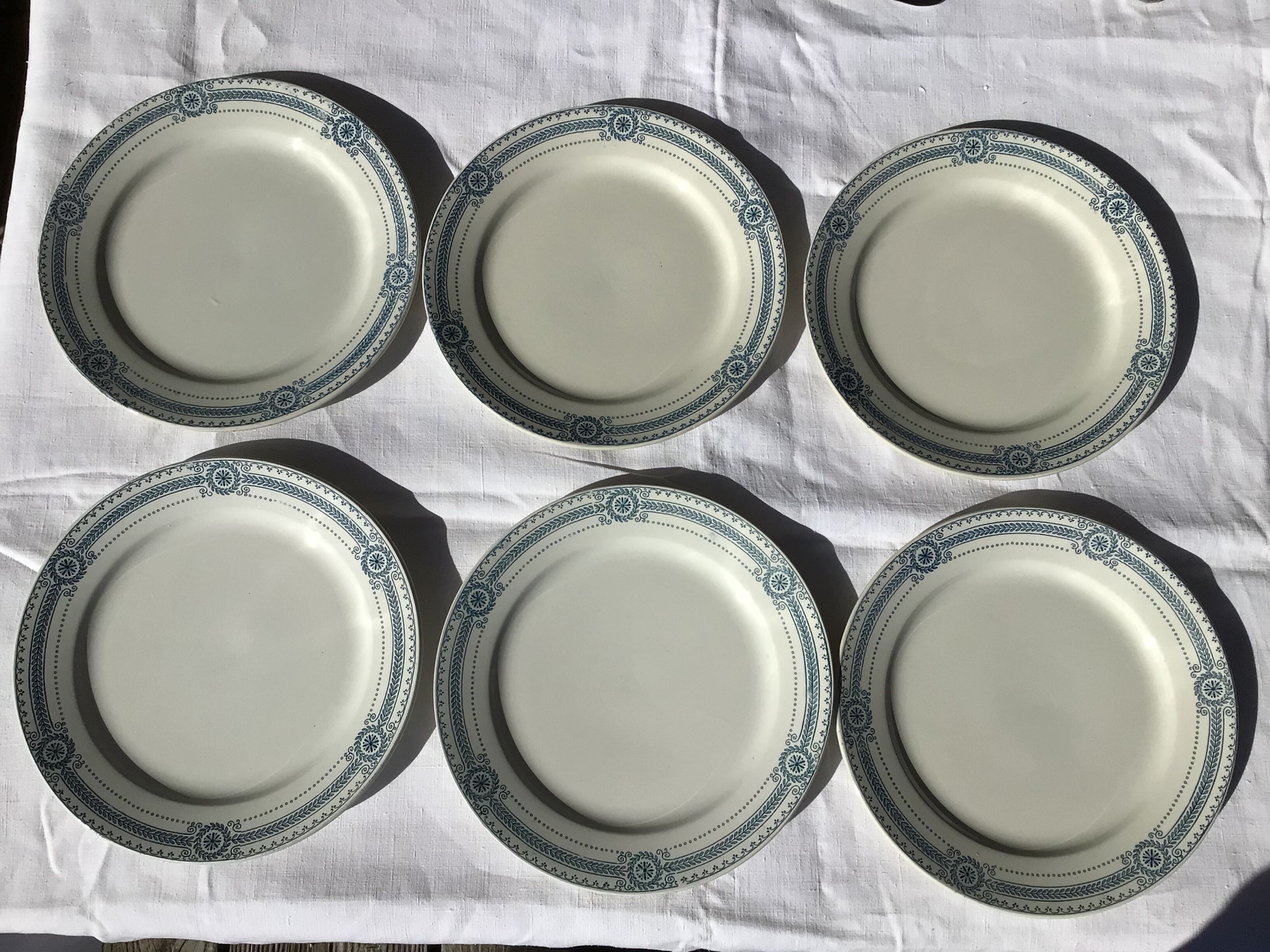 6 Flat Plates Iron Earth Carina U&C Sarreguemines (4lots)