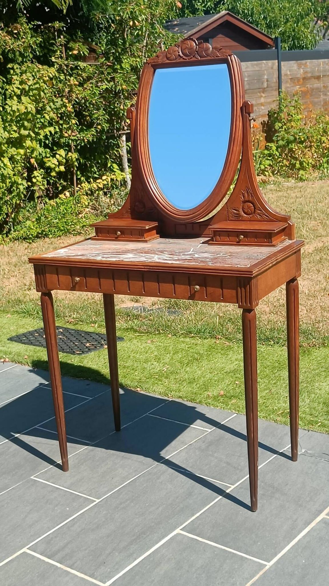 Coiffeuse Art déco en chêne, plateau en marbre  et miroir pivotant