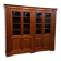 Bibliothèque anglaise classique avec colonnes