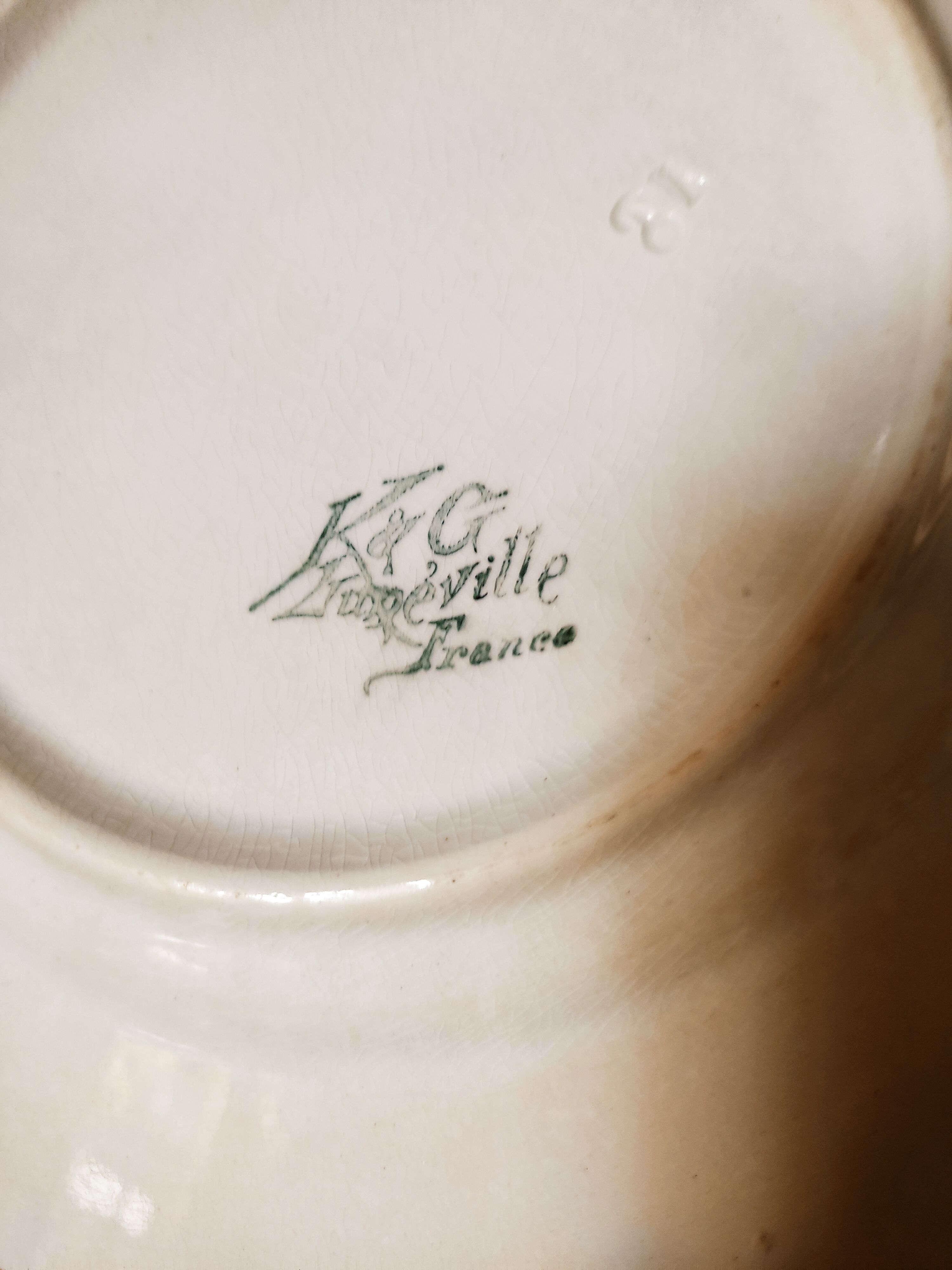 4 assiettes terre de fer KG Lunéville
