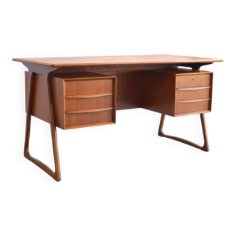 Double-sided Danish desk * 140 cm
