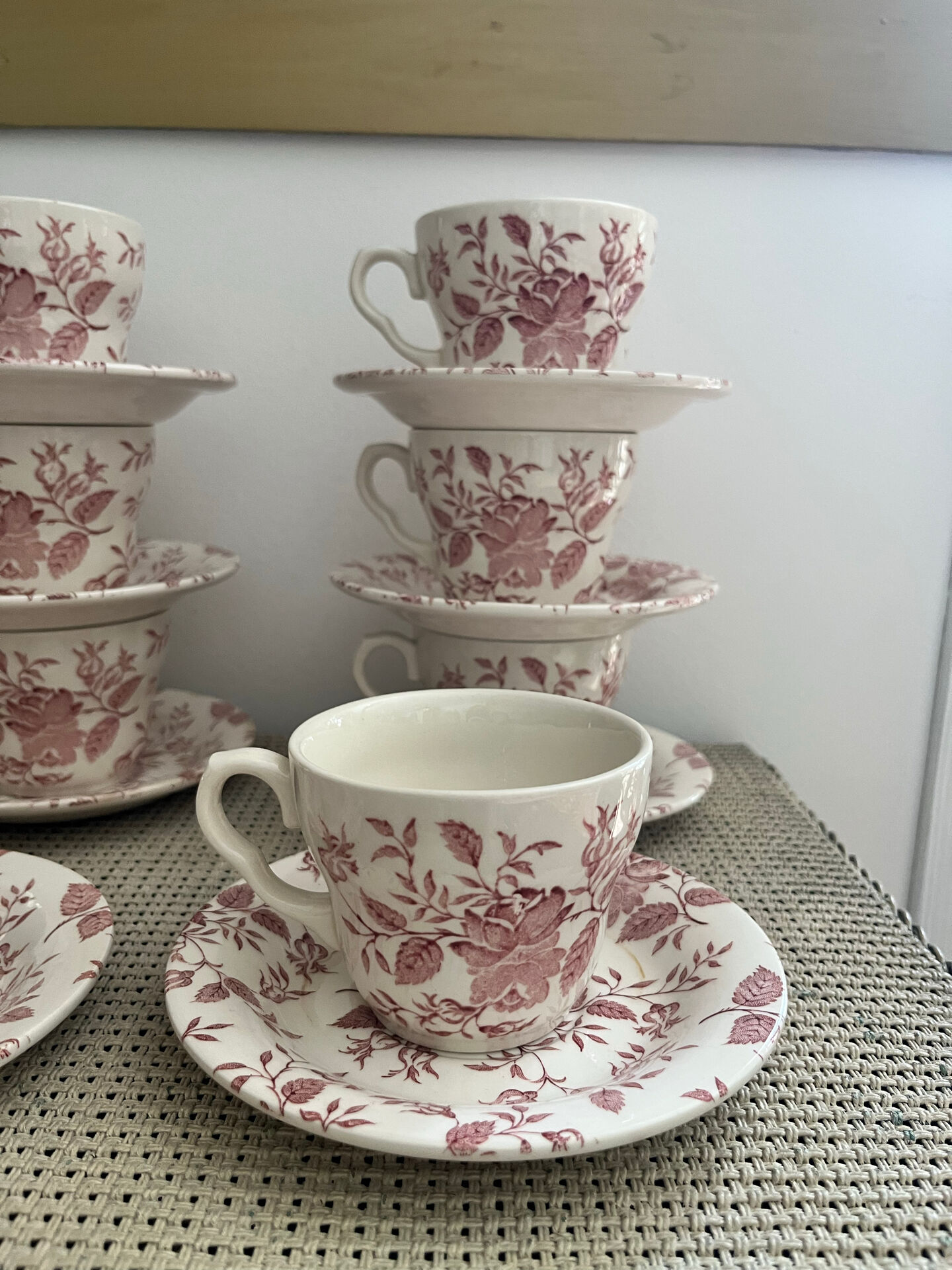 8 tasses à thé