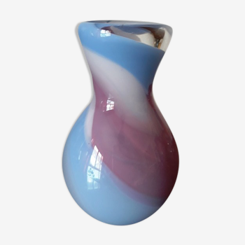 Mouth-blown glass vase