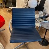 Armchair by Charles and Ray Eames Herman Miller edition 1960