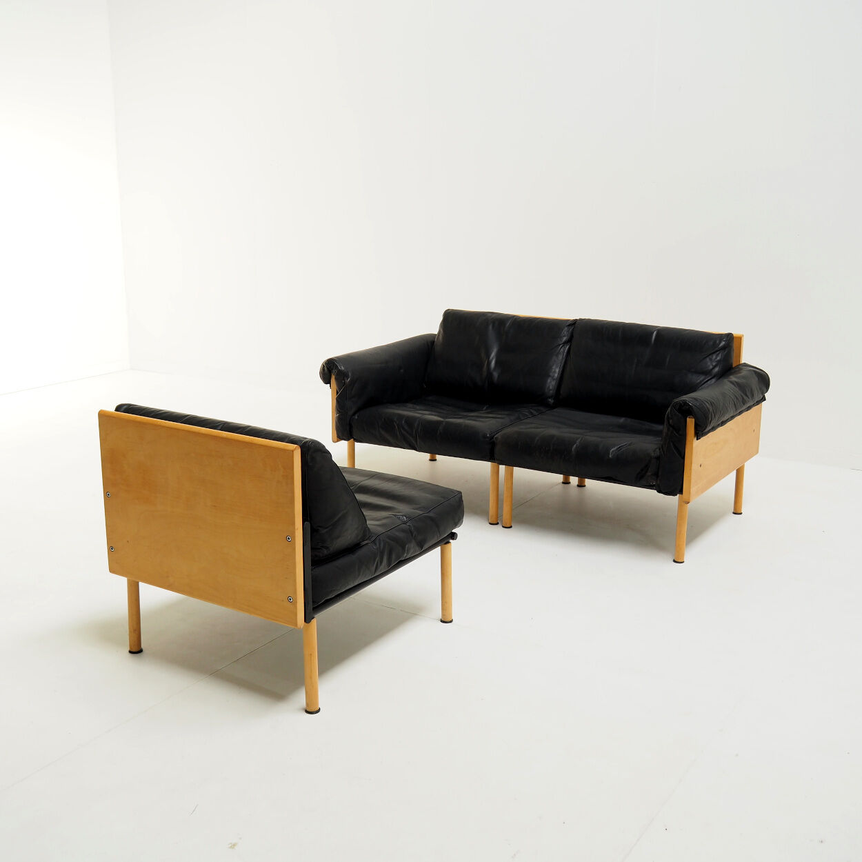 Sofa ‘Ateljee’ by Yrjö Kukkapuro for Haime Finland