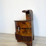 Table de chevet unique en noyer de style Art déco italien, années 1930.