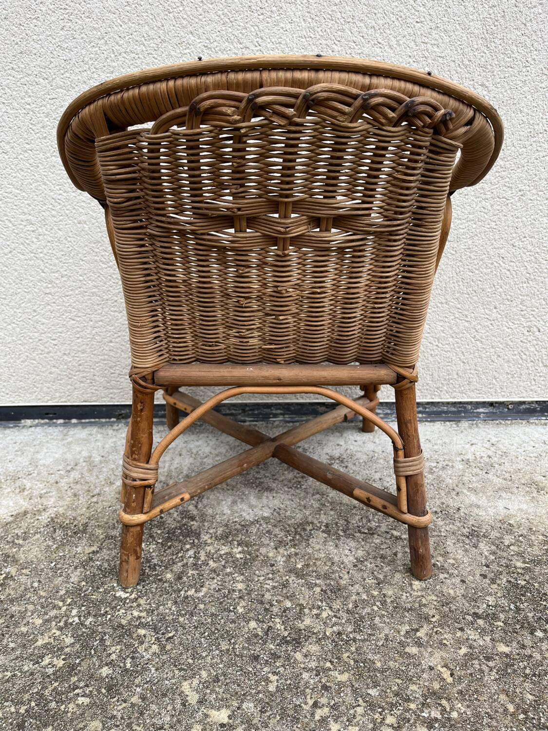 Fauteuil en rotin enfant vintage