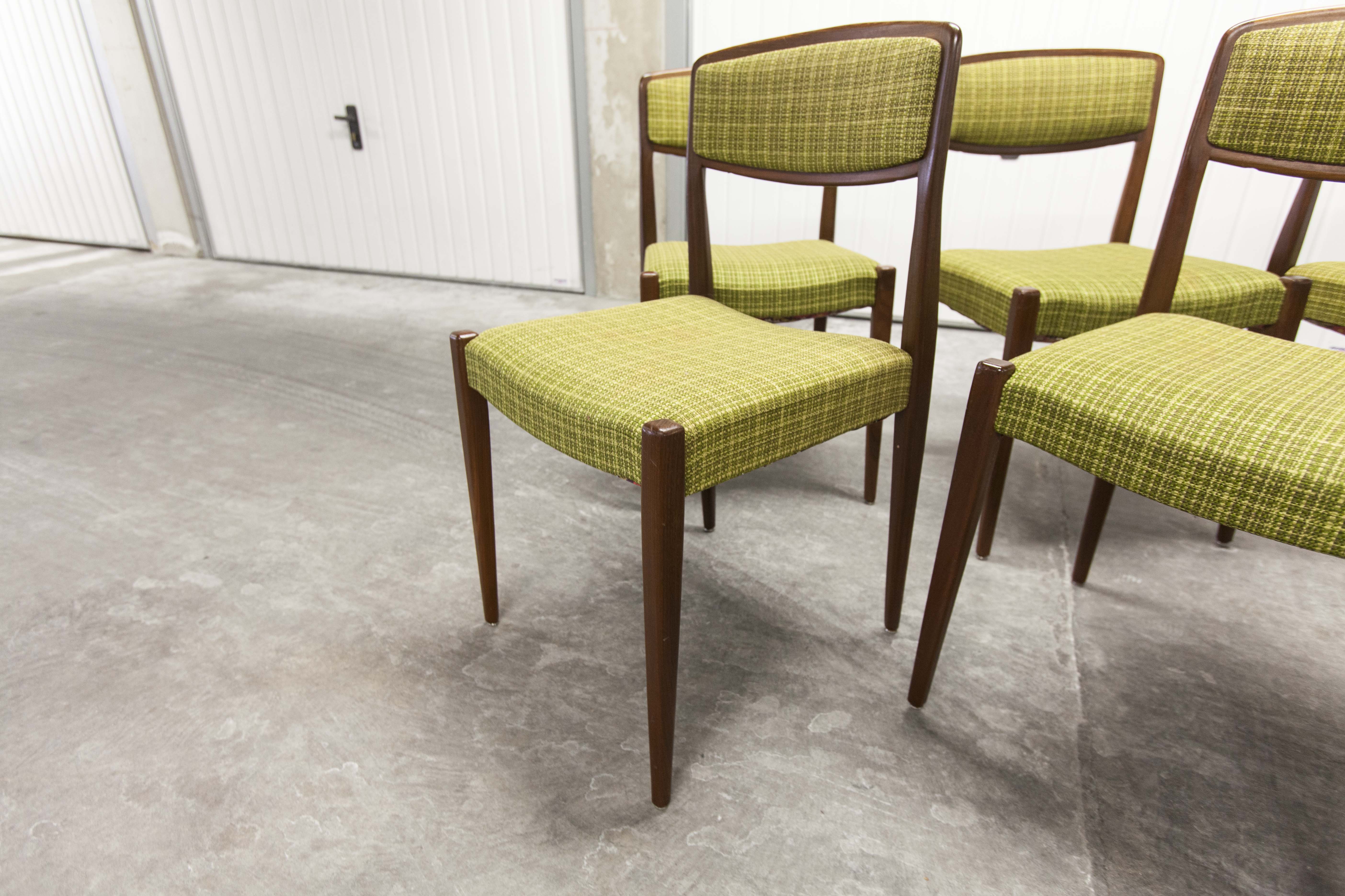 Lot of 6 teak and fabric chairs