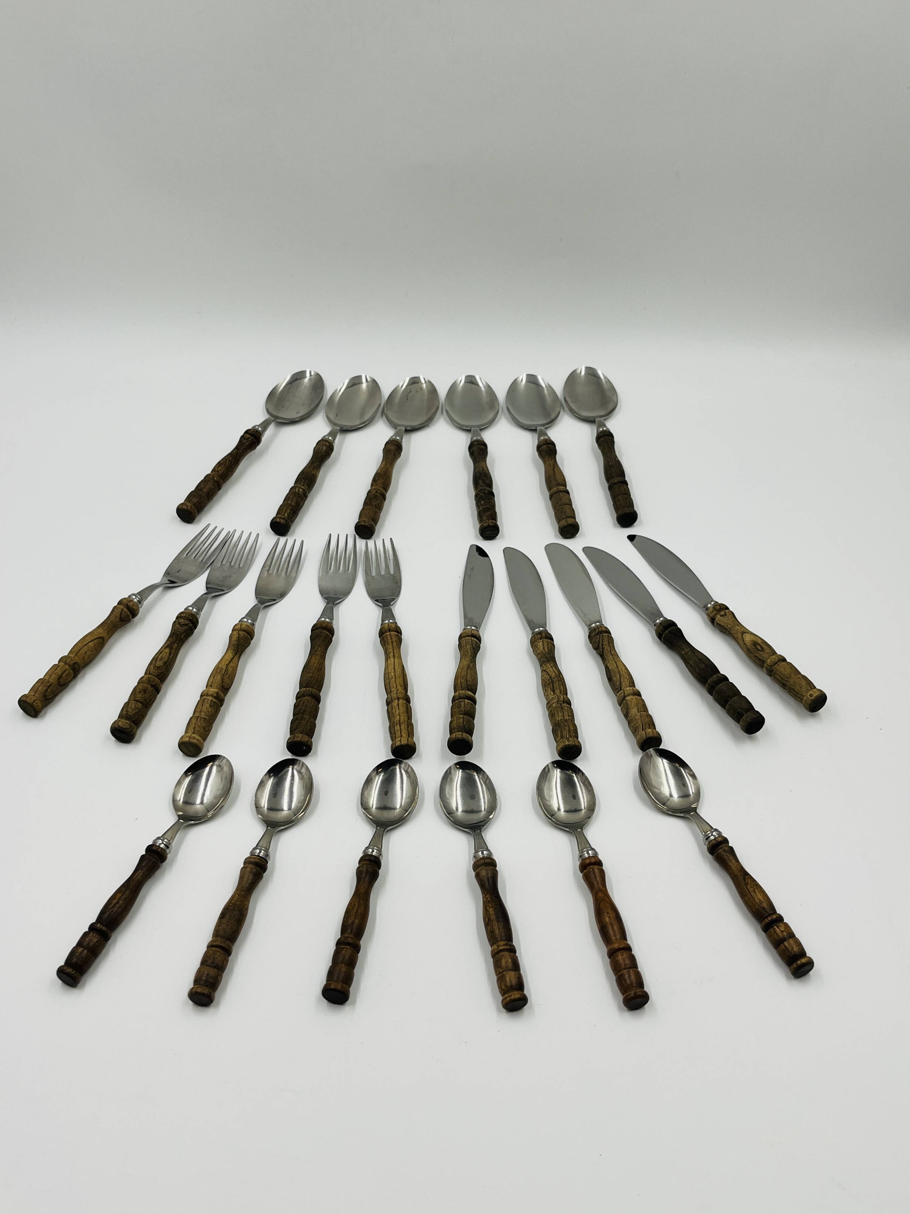 Vintage cutlery set 22 pieces wooden style handles