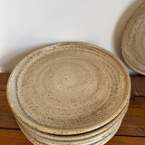 7 dessert plates in stoneware