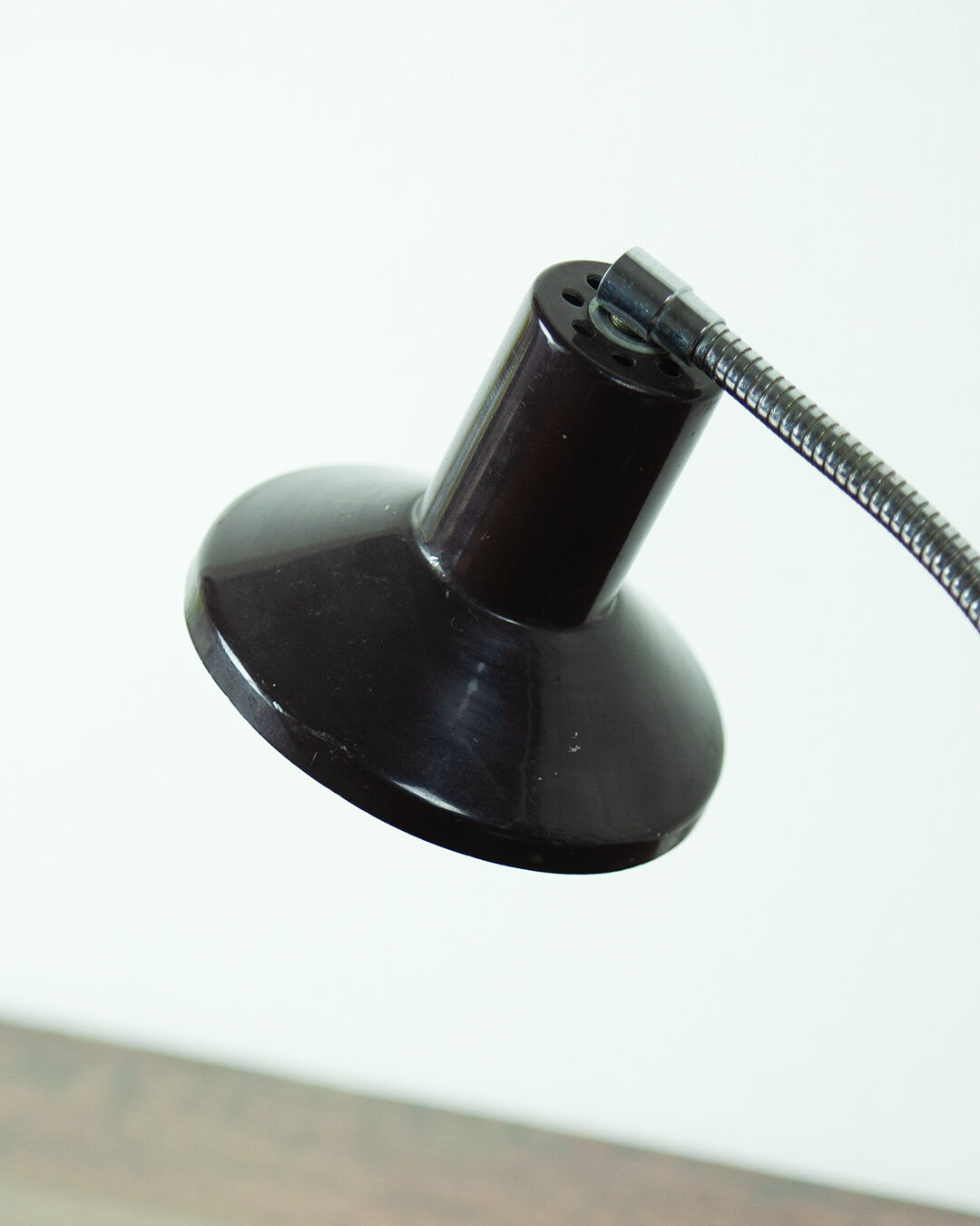 Desk lamp