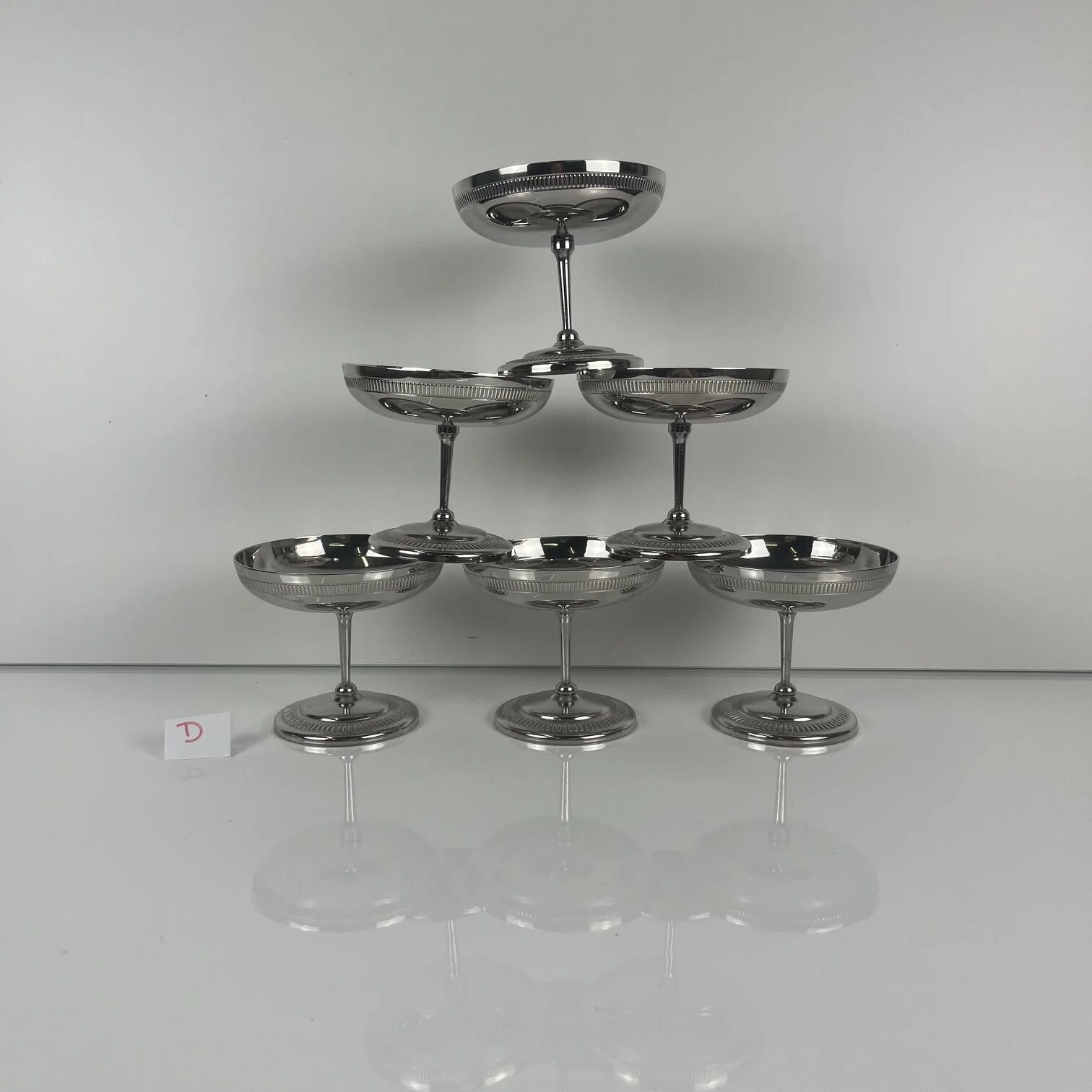 Lot de 6 coupes à glaces en métal, 1970 - Modèle D