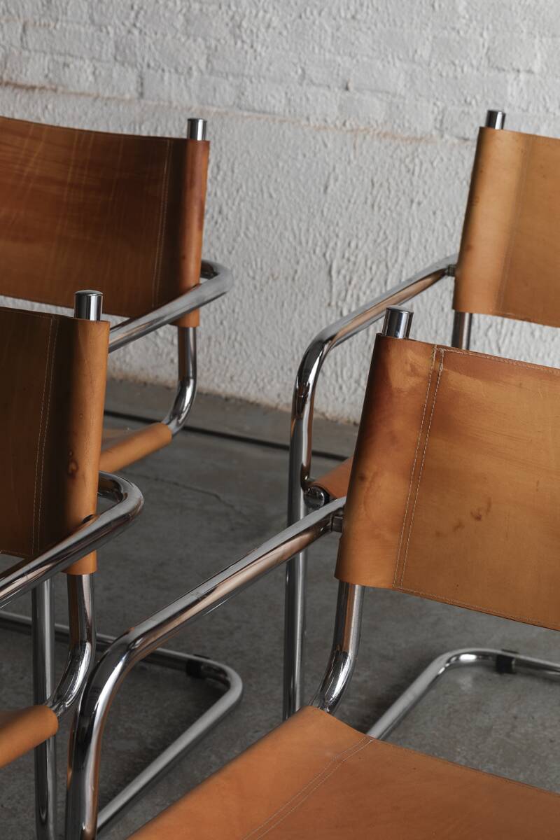 Set of 4 tubular dining chairs in Bauhaus style, in the manner of Marcel Breuer, 1970s