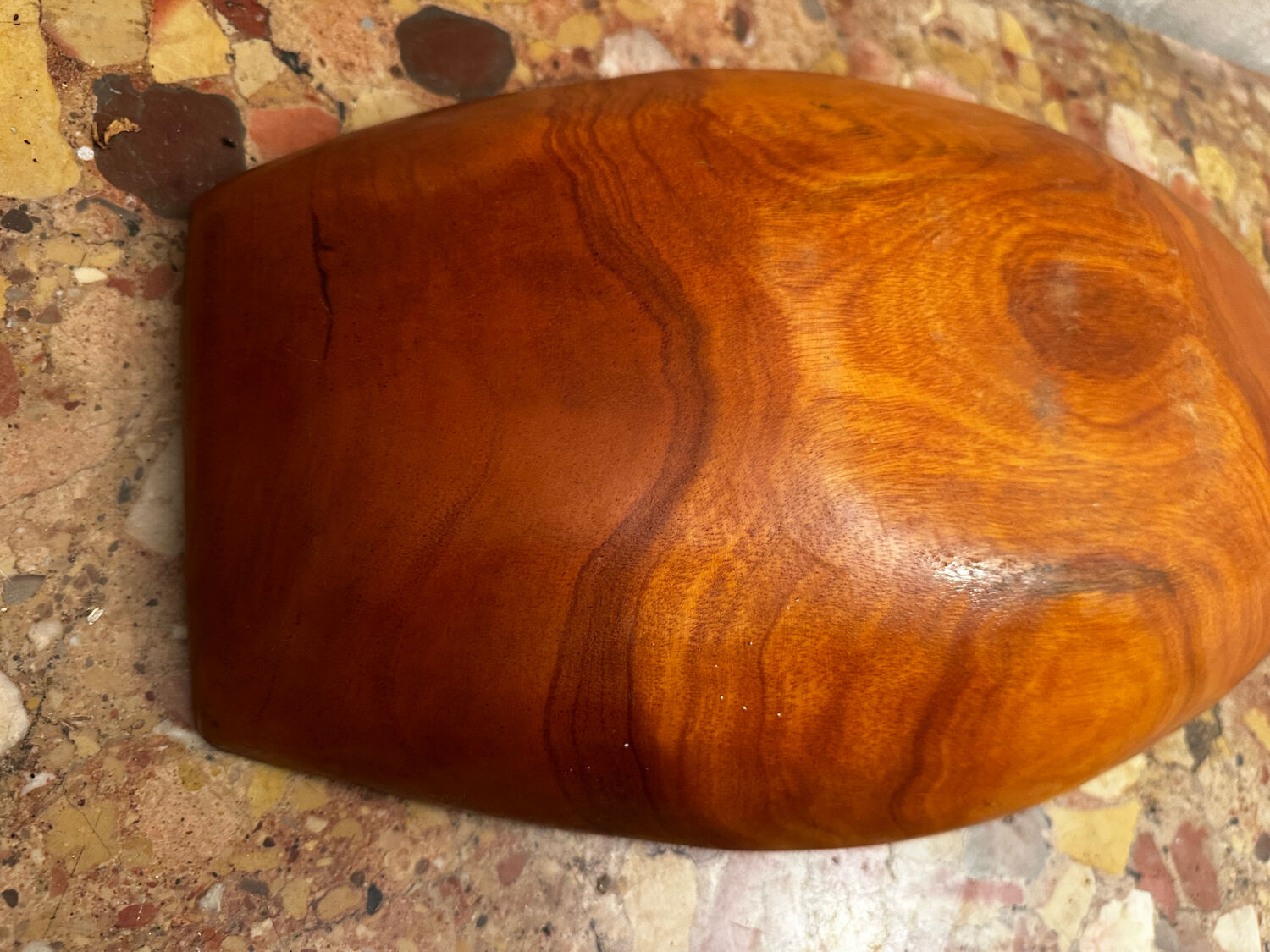 Vintage Red Carved Wooden Bowl / Pocket Dish - 41 / 25 / H 8 cm