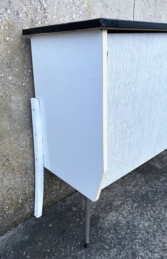 Paire de tables de nuit bois, vintage, années 60