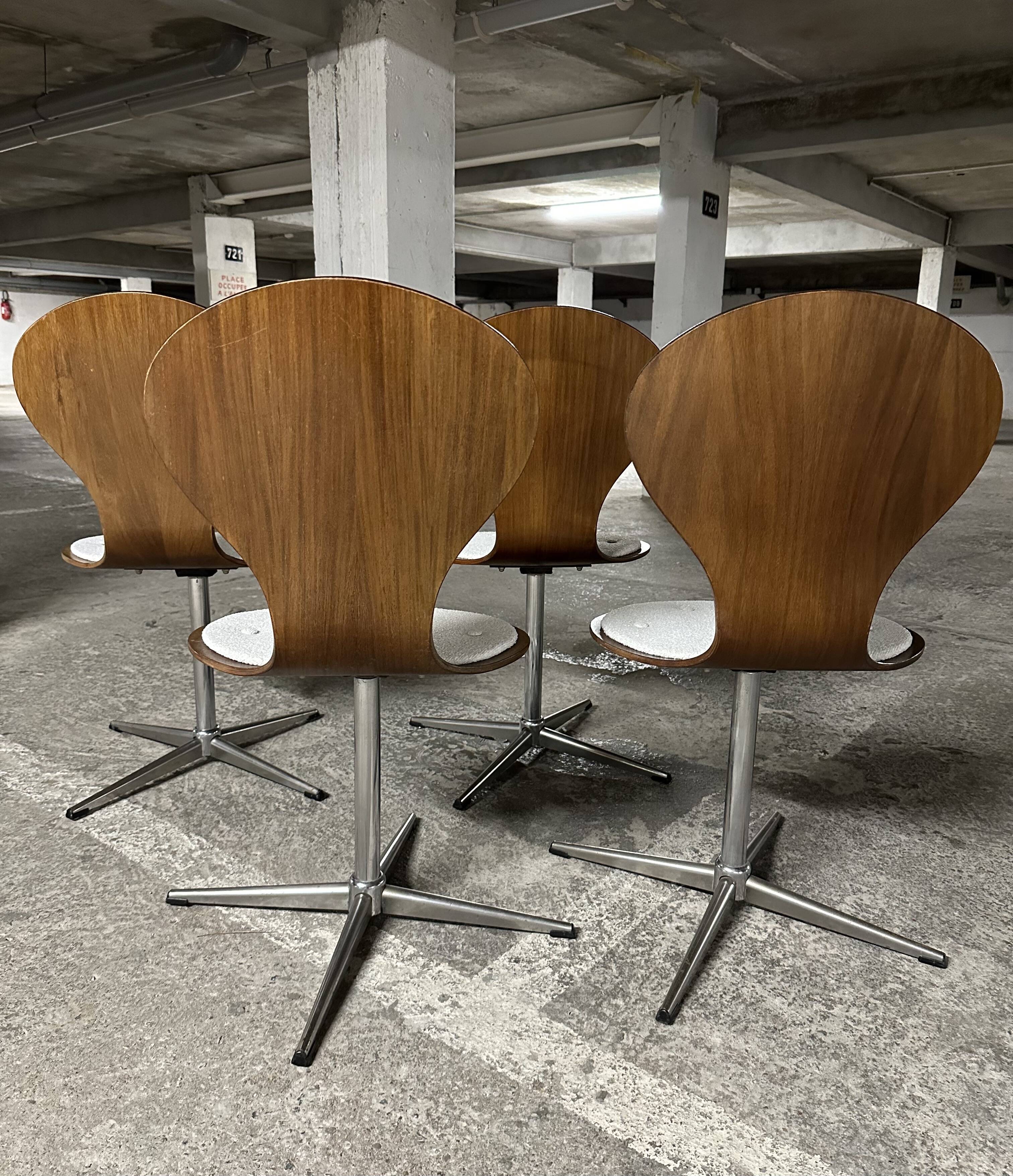 Suite de 4 chaises vintage bois cintré et palissandre. Allemagne, années 60