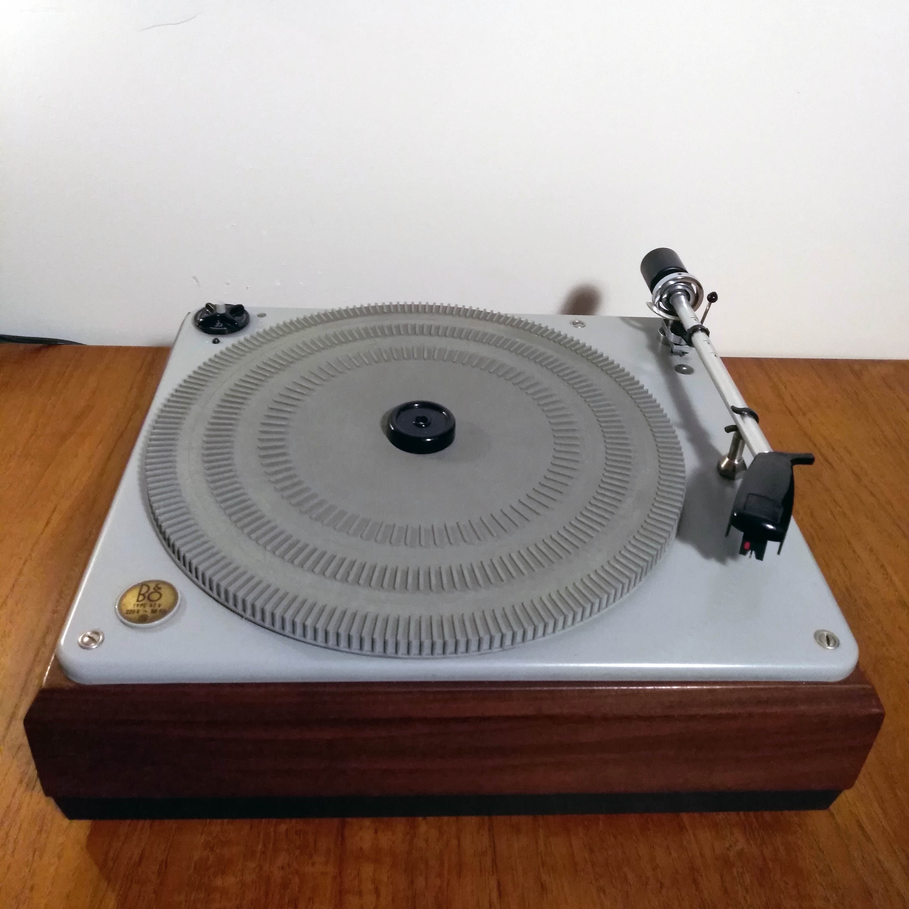 Turntable Bang & Olufsen 42 V 1963