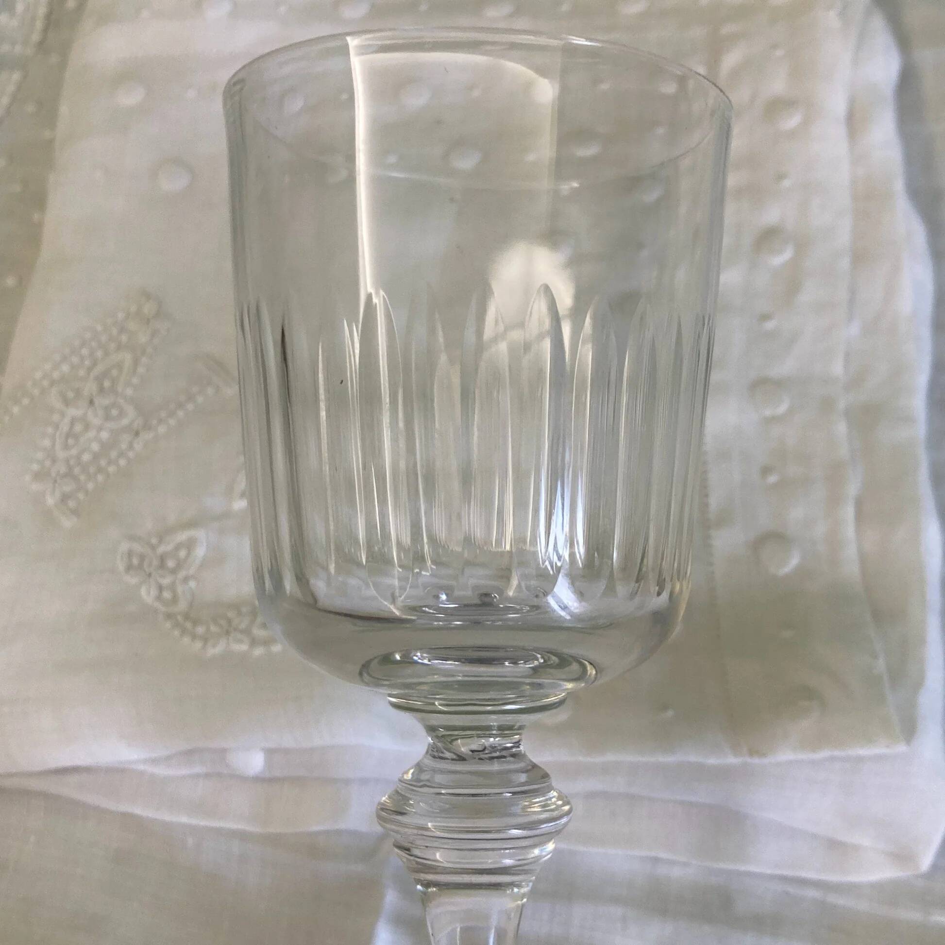 Baccarat 10 white wine glasses, Renaissance model, around 1900.