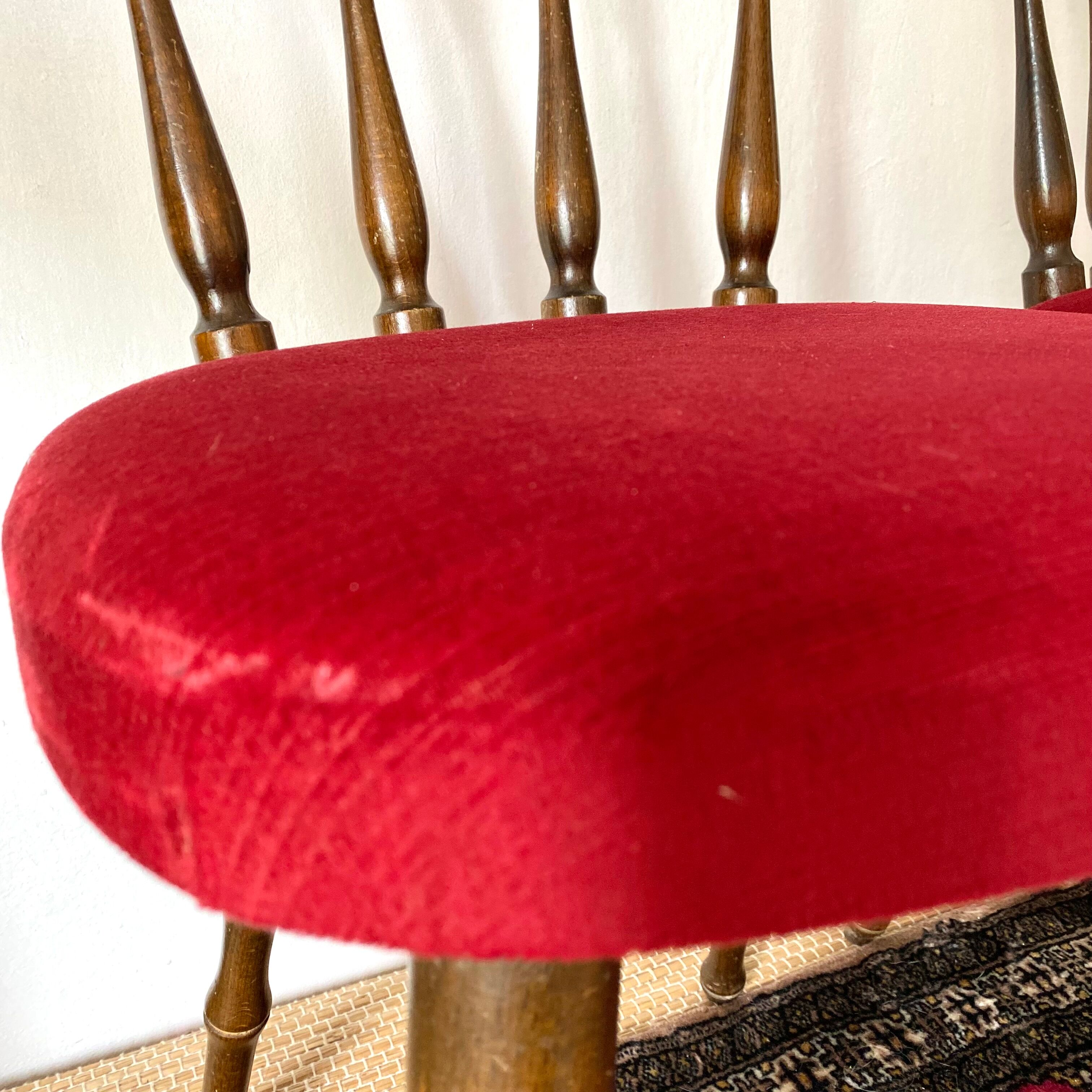 Pair of velvet chairs 60s-70s