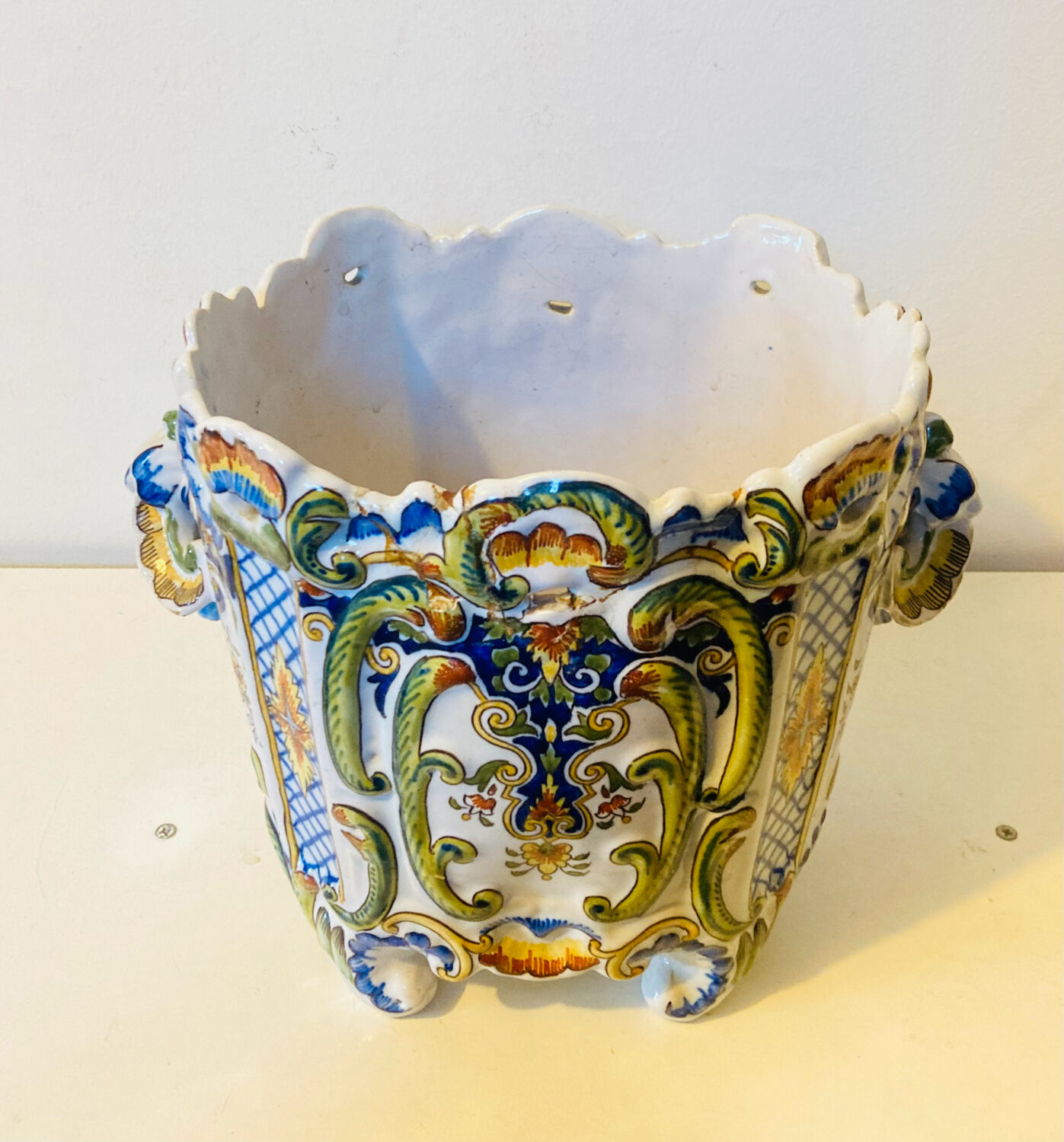Earthenware cache pot from ROUEN, 19th century.