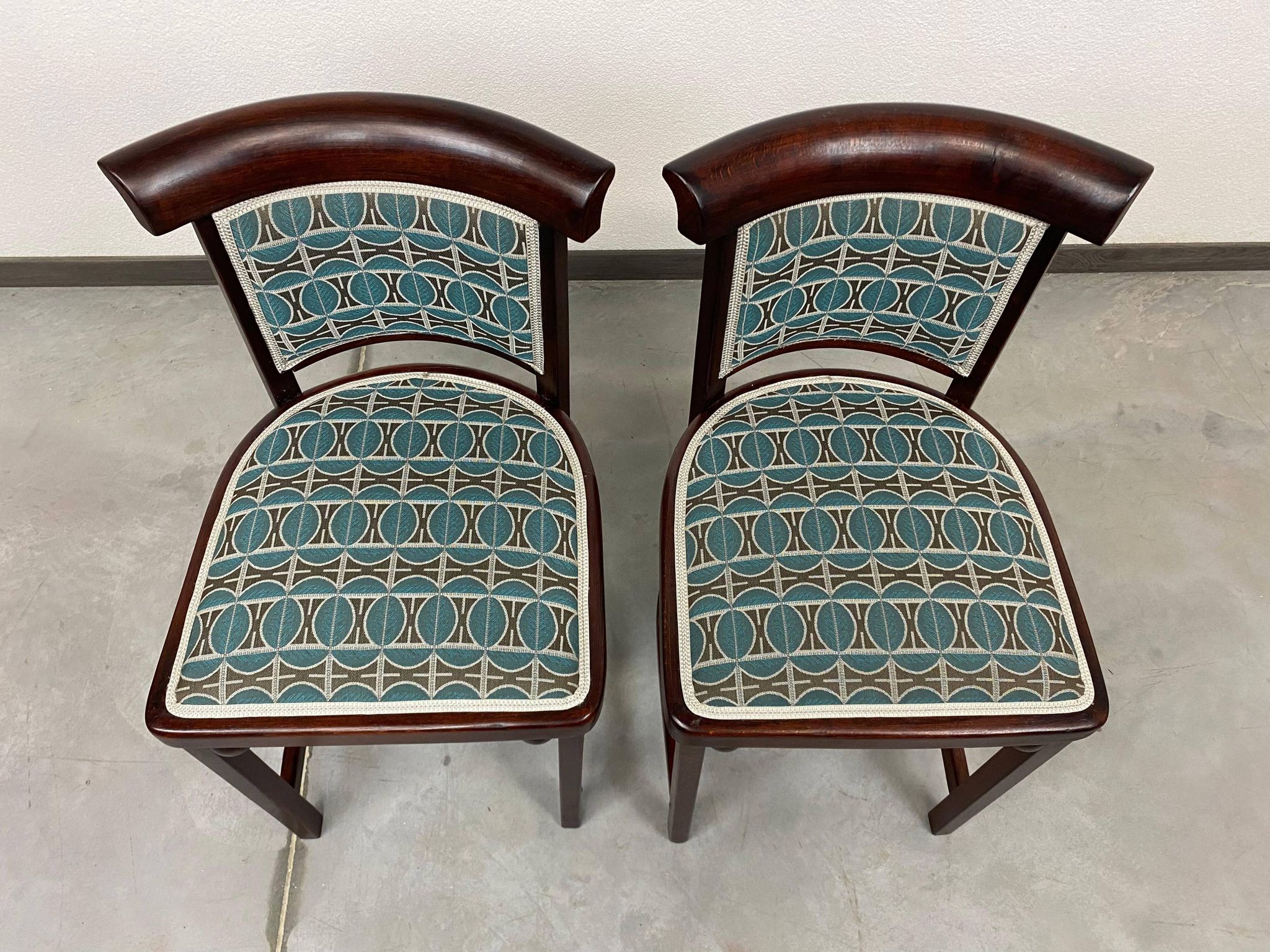 Armchair pair no. 423 by Josef Hoffmann for J&J Kohn