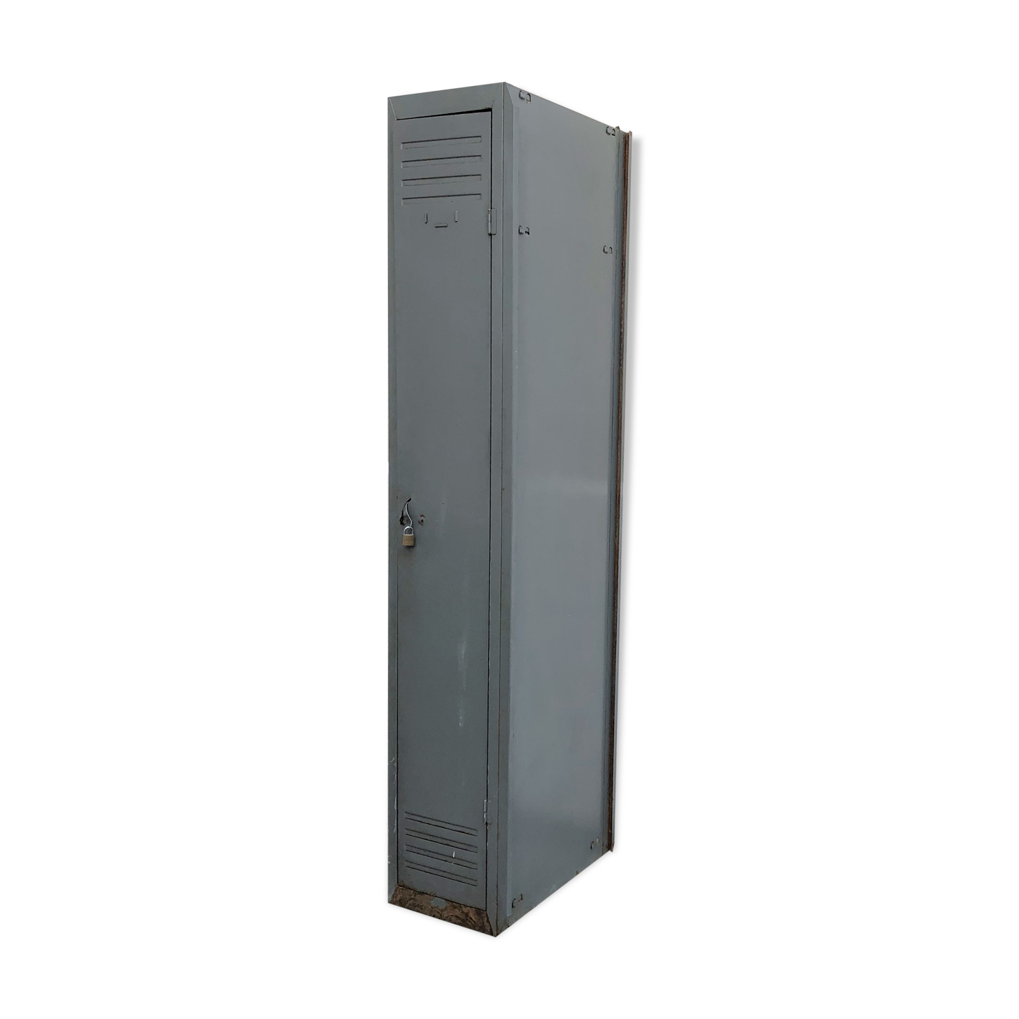 Metal wardrobe