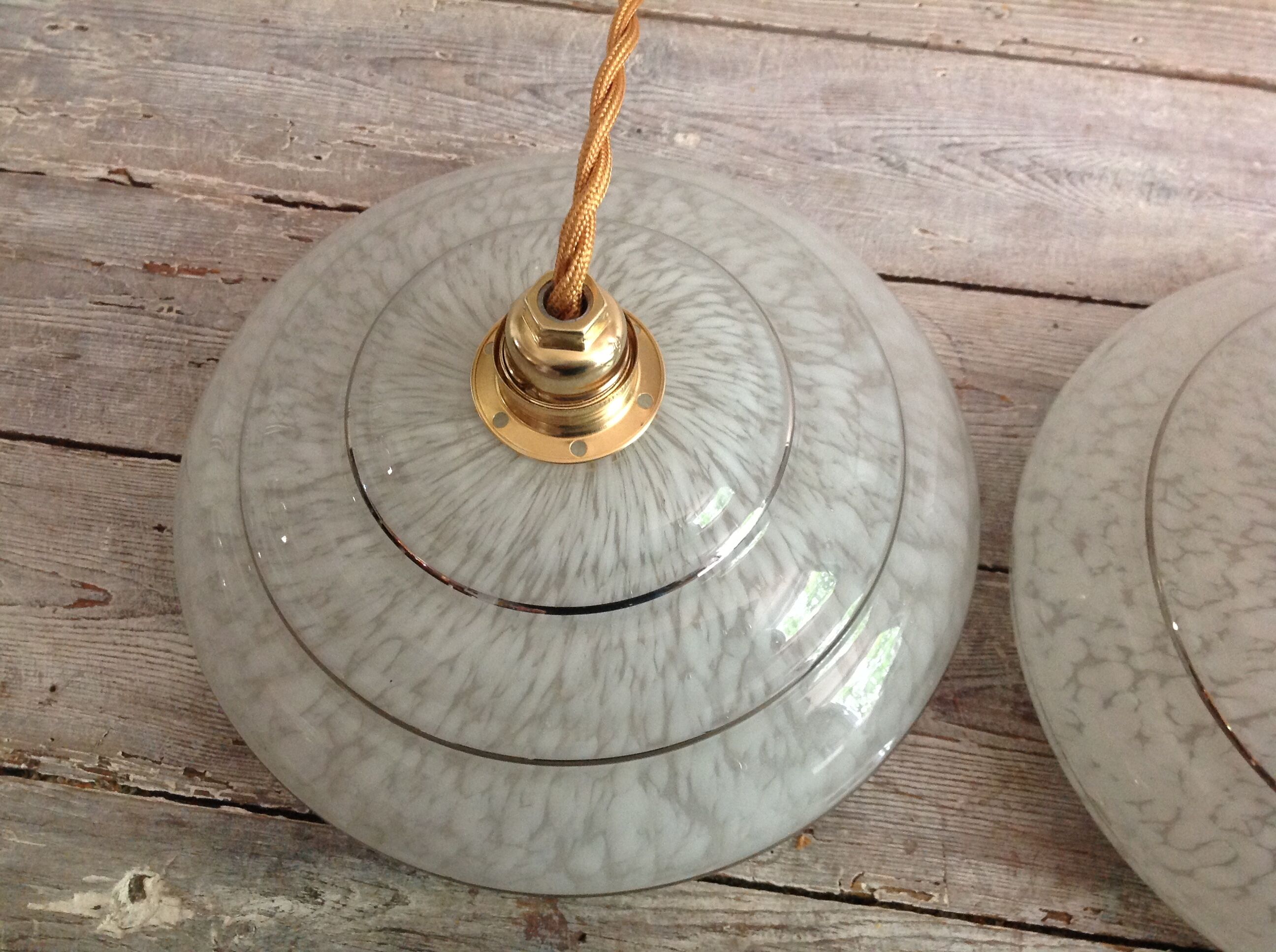 Opaline suspension duo