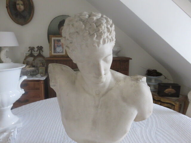 Old plaster bust