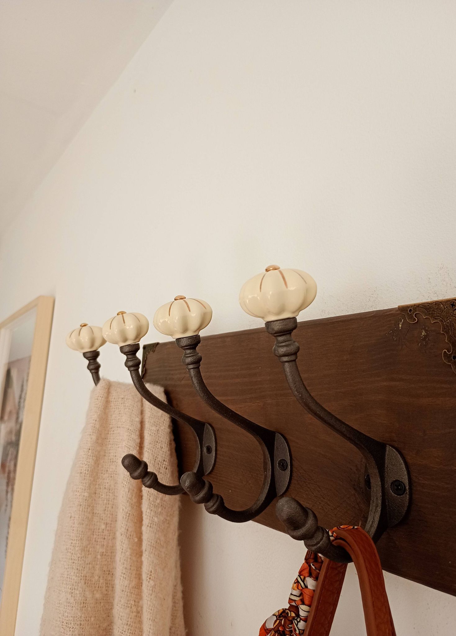 Wall-mounted coat rack wood hook cast iron and ceramic - handmade