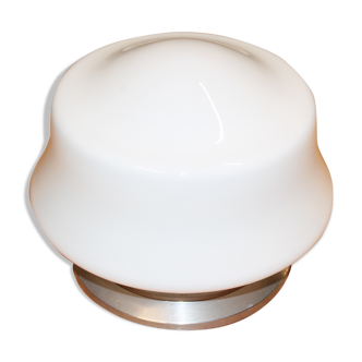 Opaline ceiling