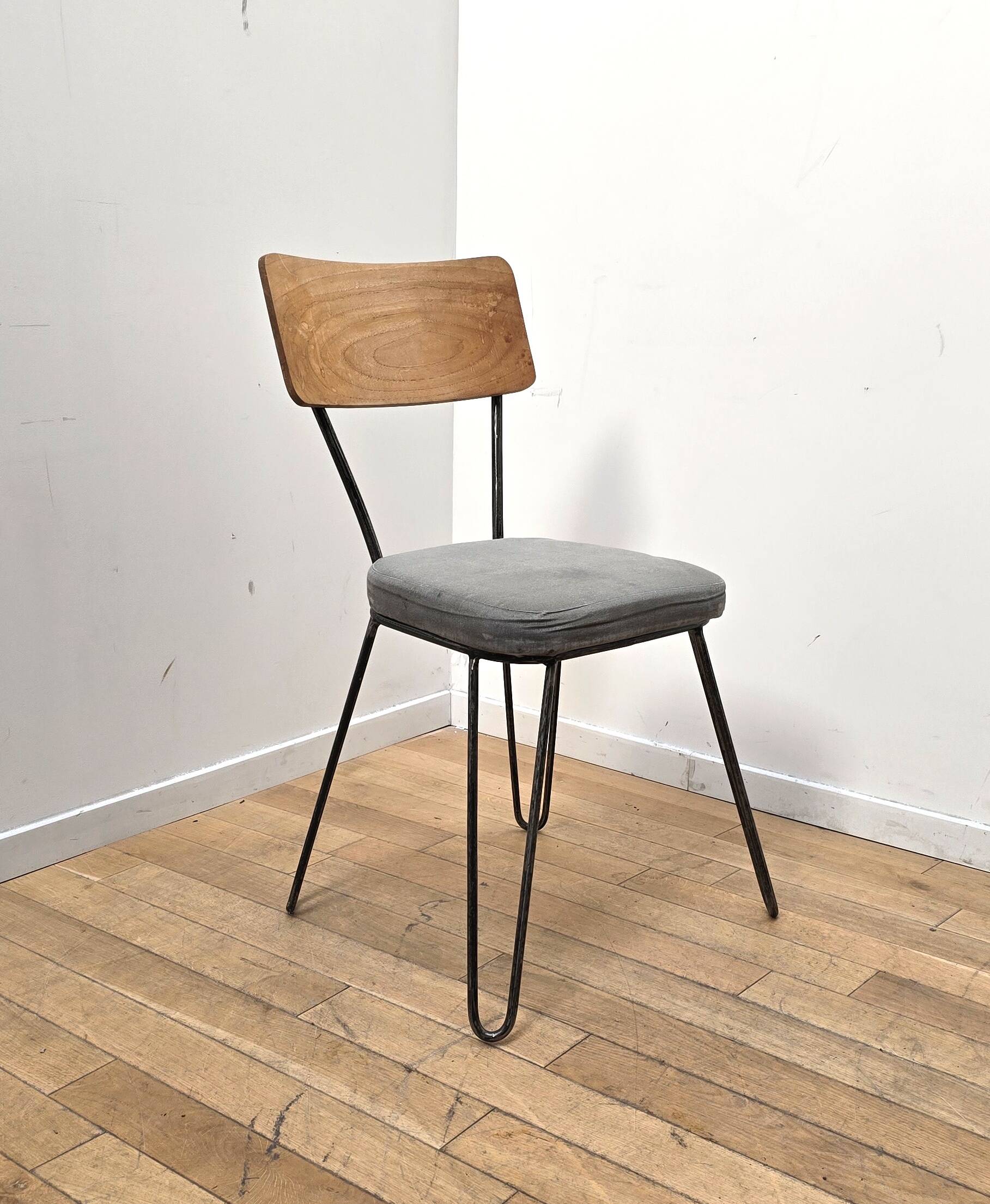 Set of 4 industrial chairs, Manufactori